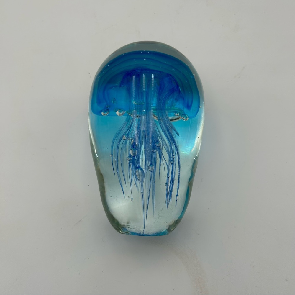 Large Handblown Jellyfish Paperweight - Picture 5 of 9